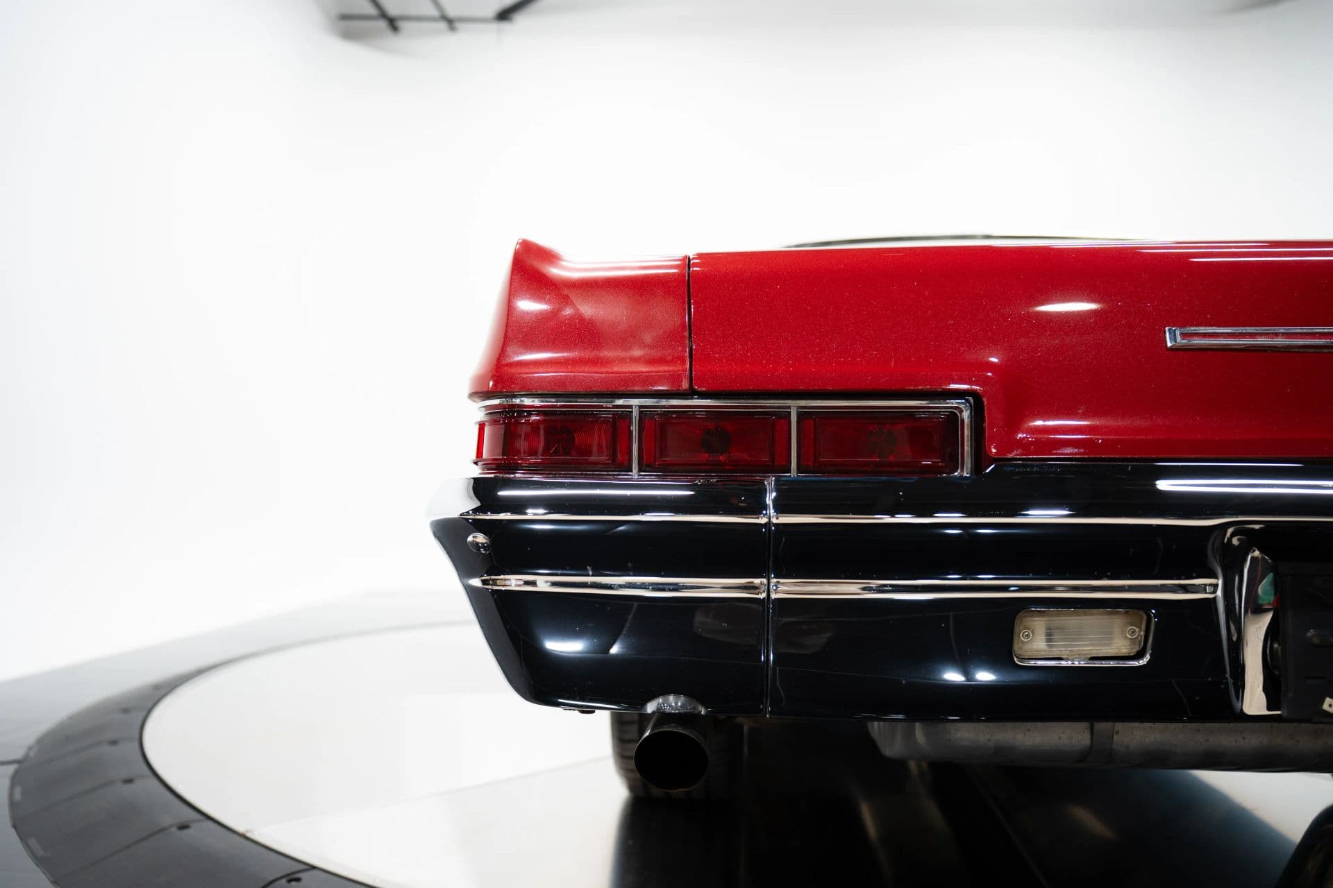 1966 Chevrolet Impala S - thumbnail 9