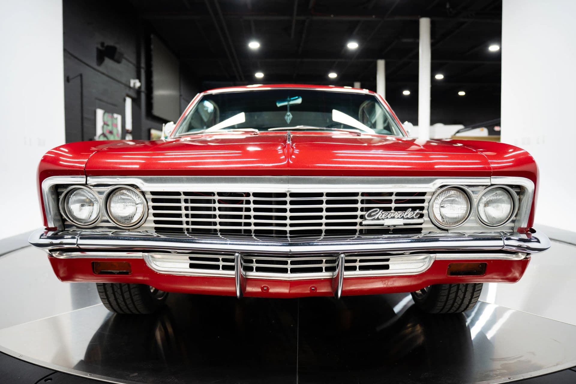 1966 Chevrolet Impala S - thumbnail 24
