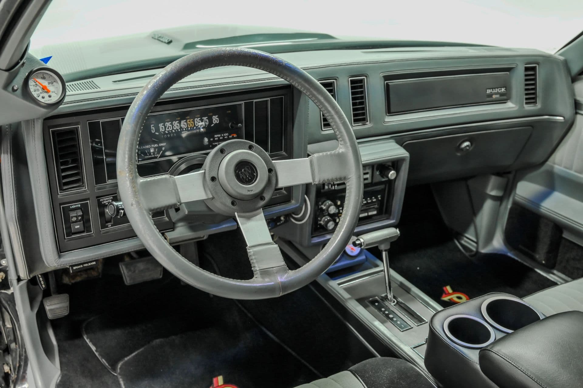1987 Buick Grand National - thumbnail 33