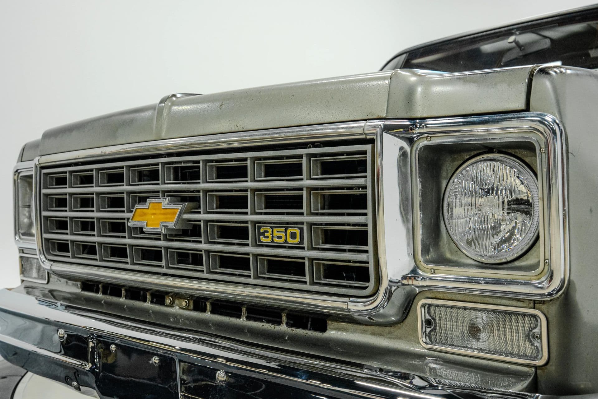 1975 Chevrolet C10 - thumbnail 18