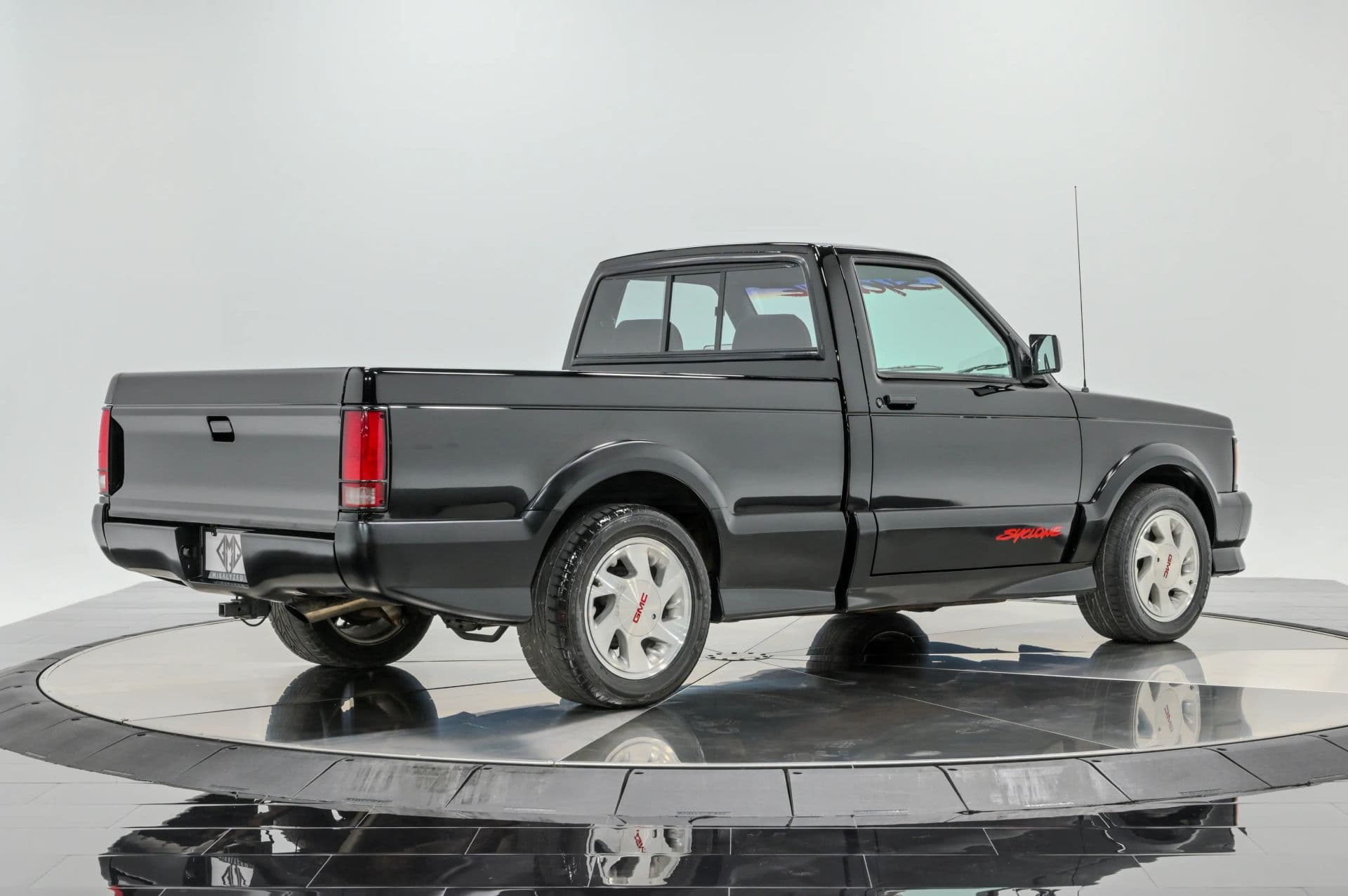1991 GMC Sonoma SLS Reg Cab 4WD - thumbnail 8