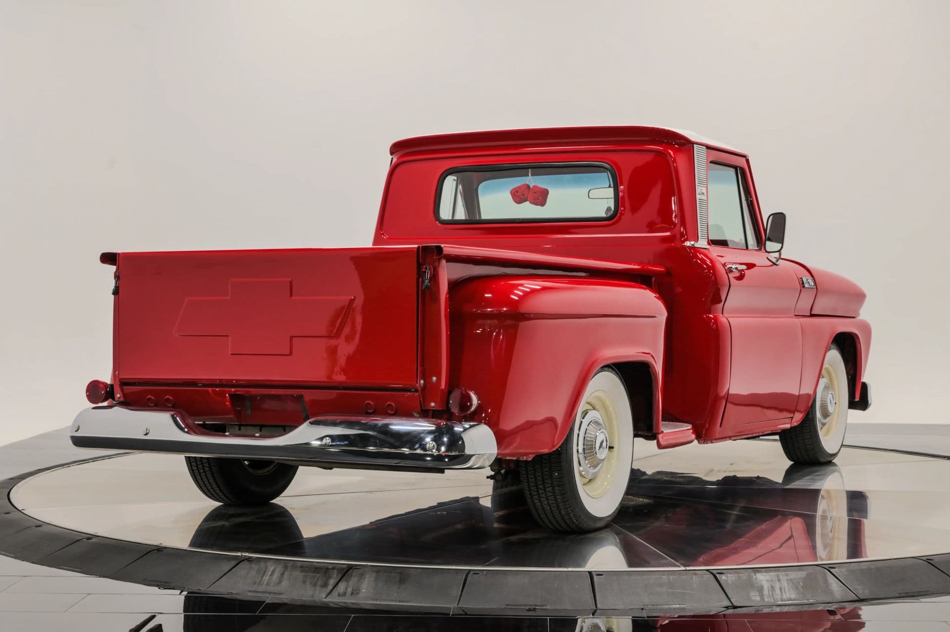 1965 Chevrolet C10 - thumbnail 7