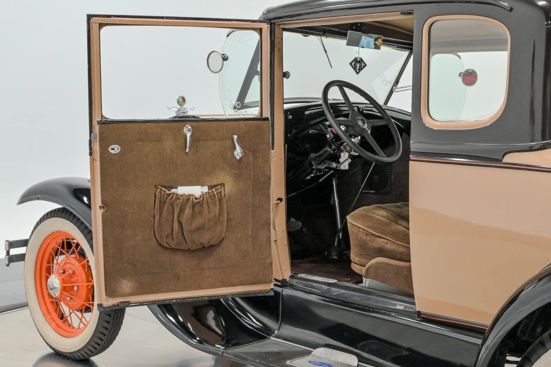 1930 Ford Model A - thumbnail 33