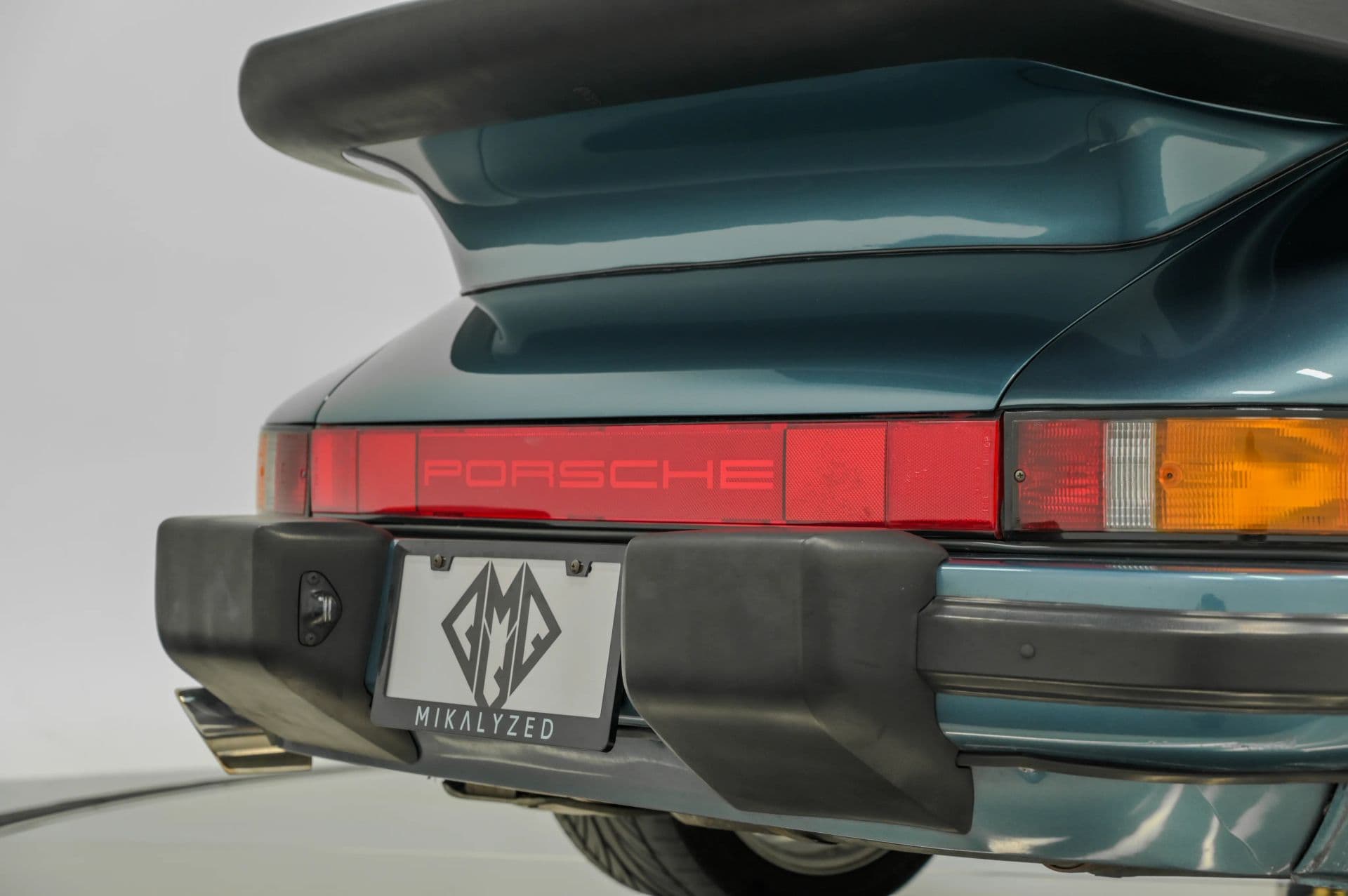 1987 Porsche 911 2D Cabriolet - thumbnail 31