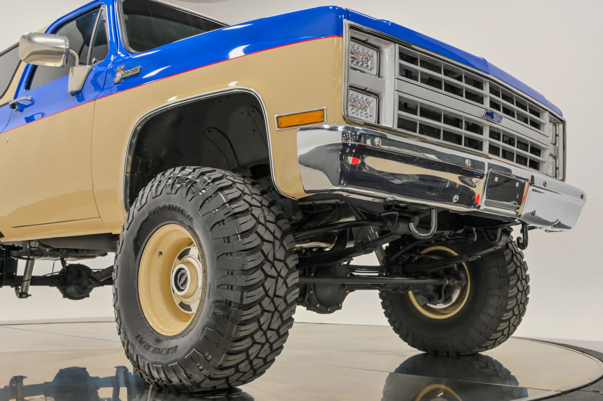 1987 Chevrolet Blazer K5 Sierra 2D SUV 4WD - thumbnail 16