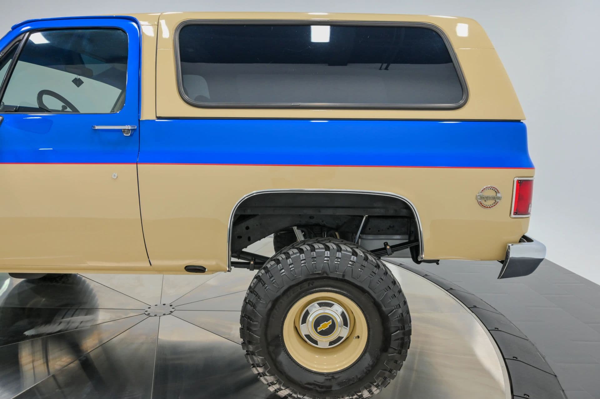 1987 Chevrolet Blazer K5 Sierra 2D SUV 4WD - thumbnail 25
