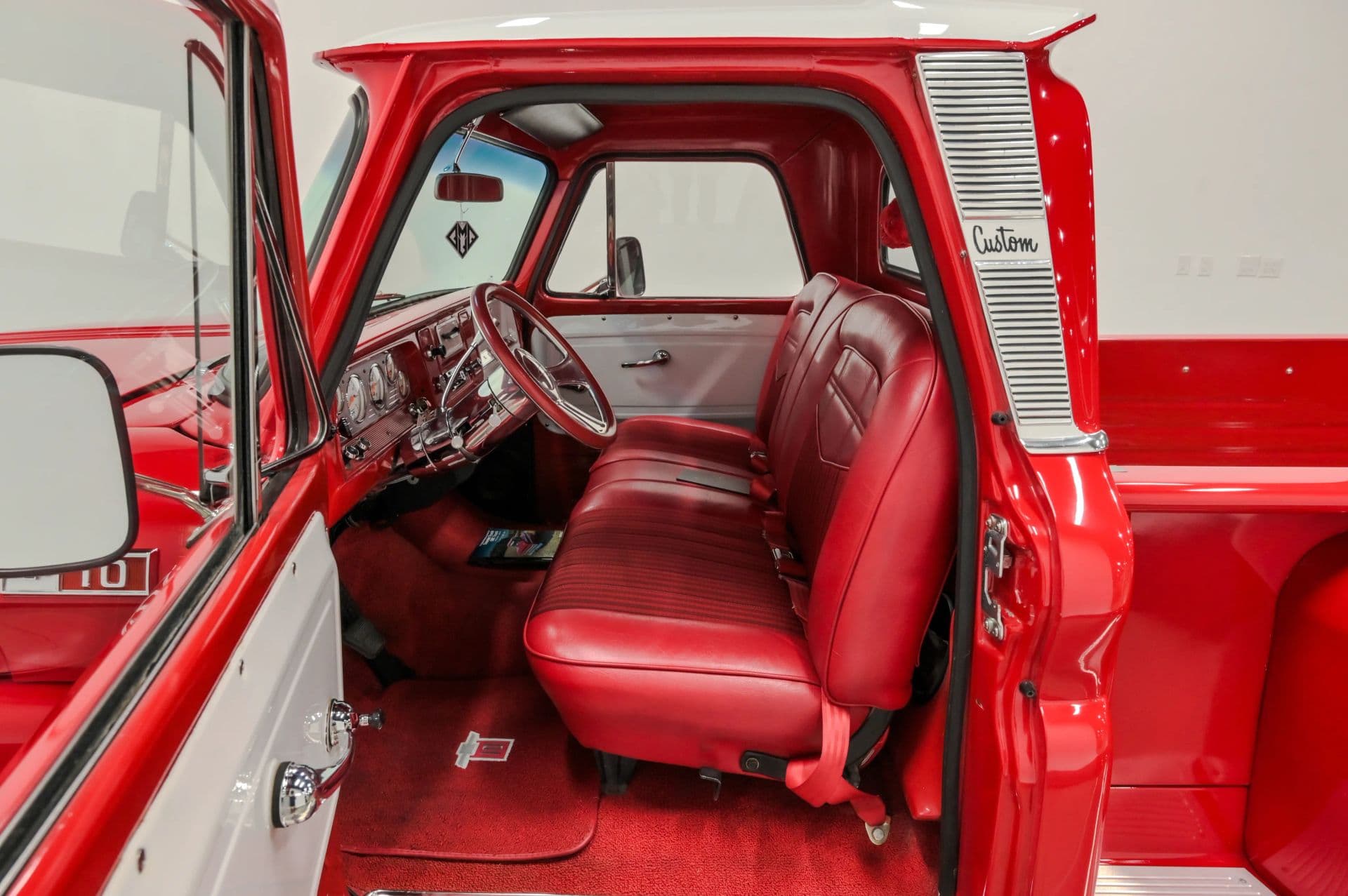 1965 Chevrolet C10 - thumbnail 32