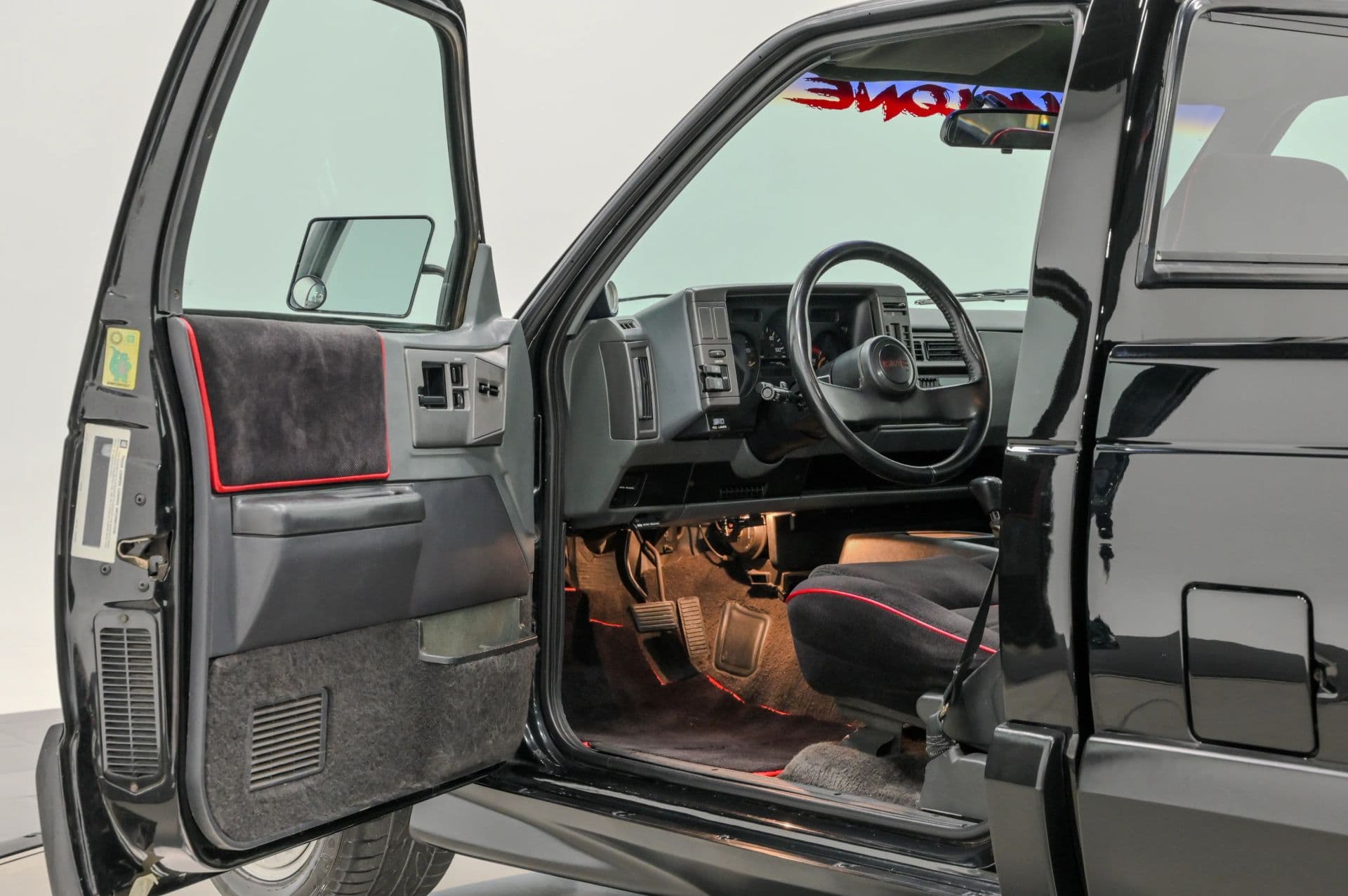 1991 GMC Sonoma SLS Reg Cab 4WD - thumbnail 36