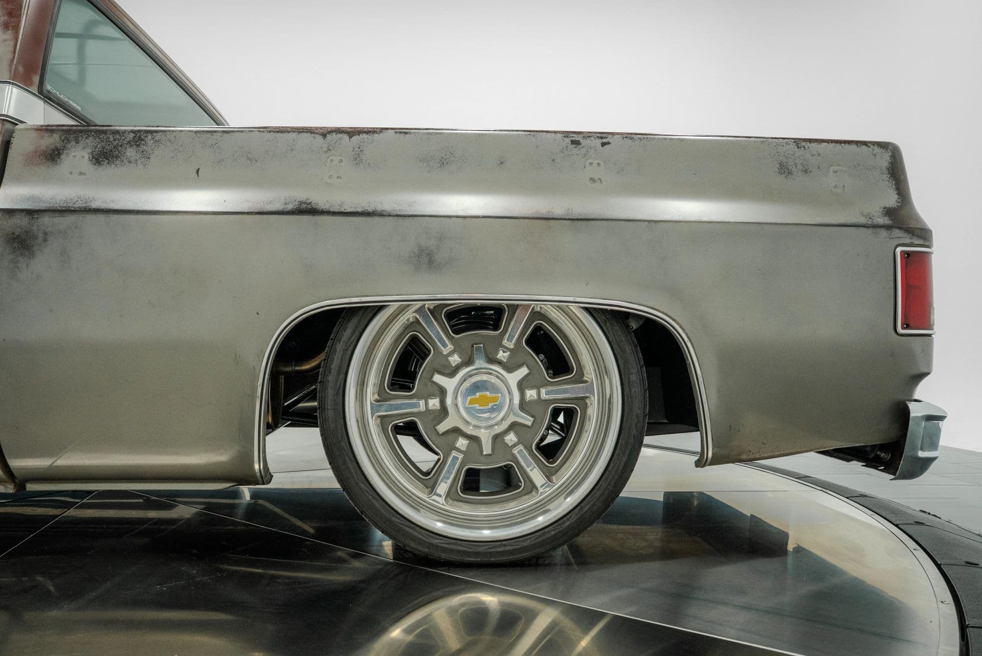 1975 Chevrolet C10 - thumbnail 25