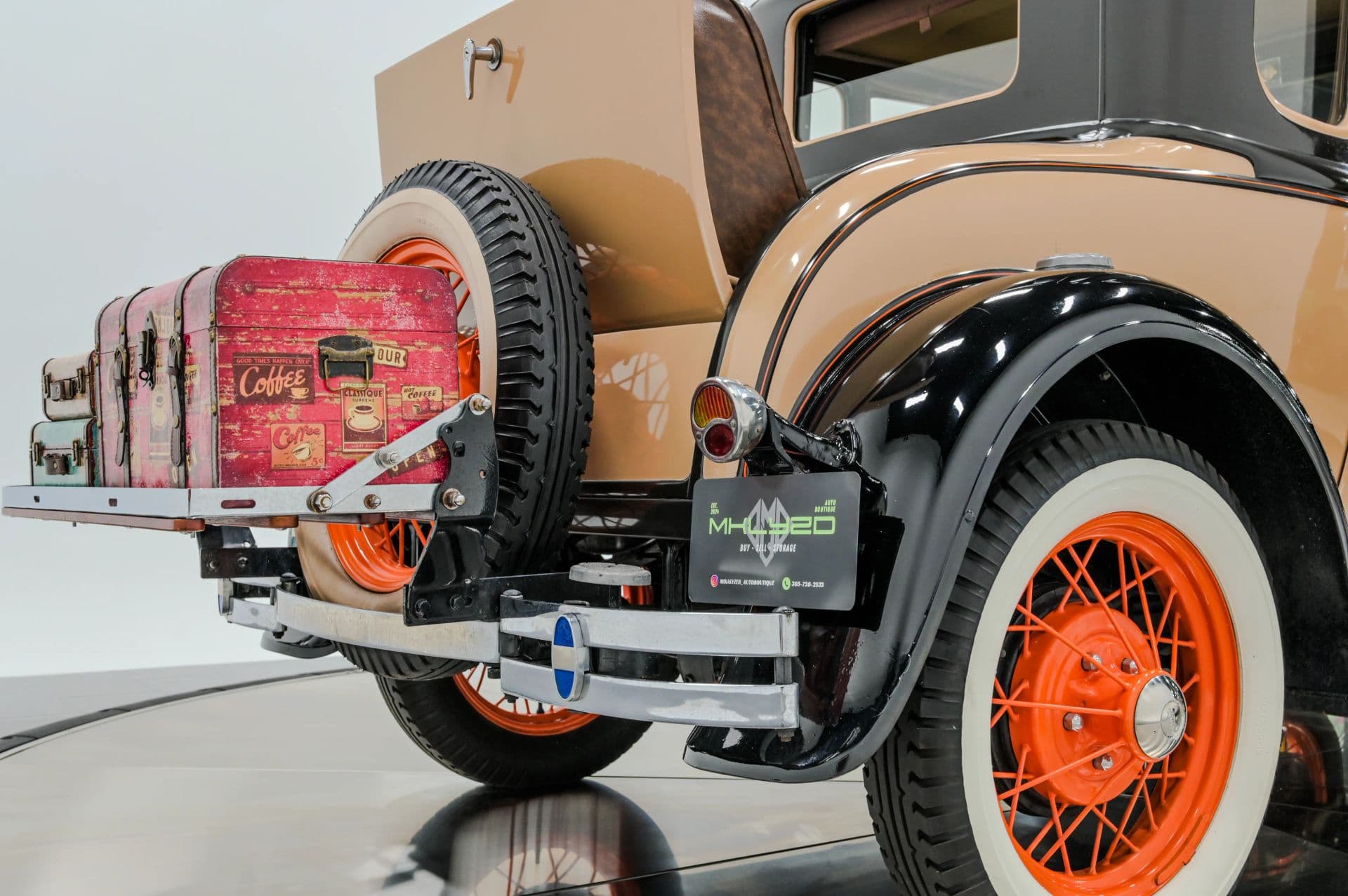 1930 Ford Model A - thumbnail 29