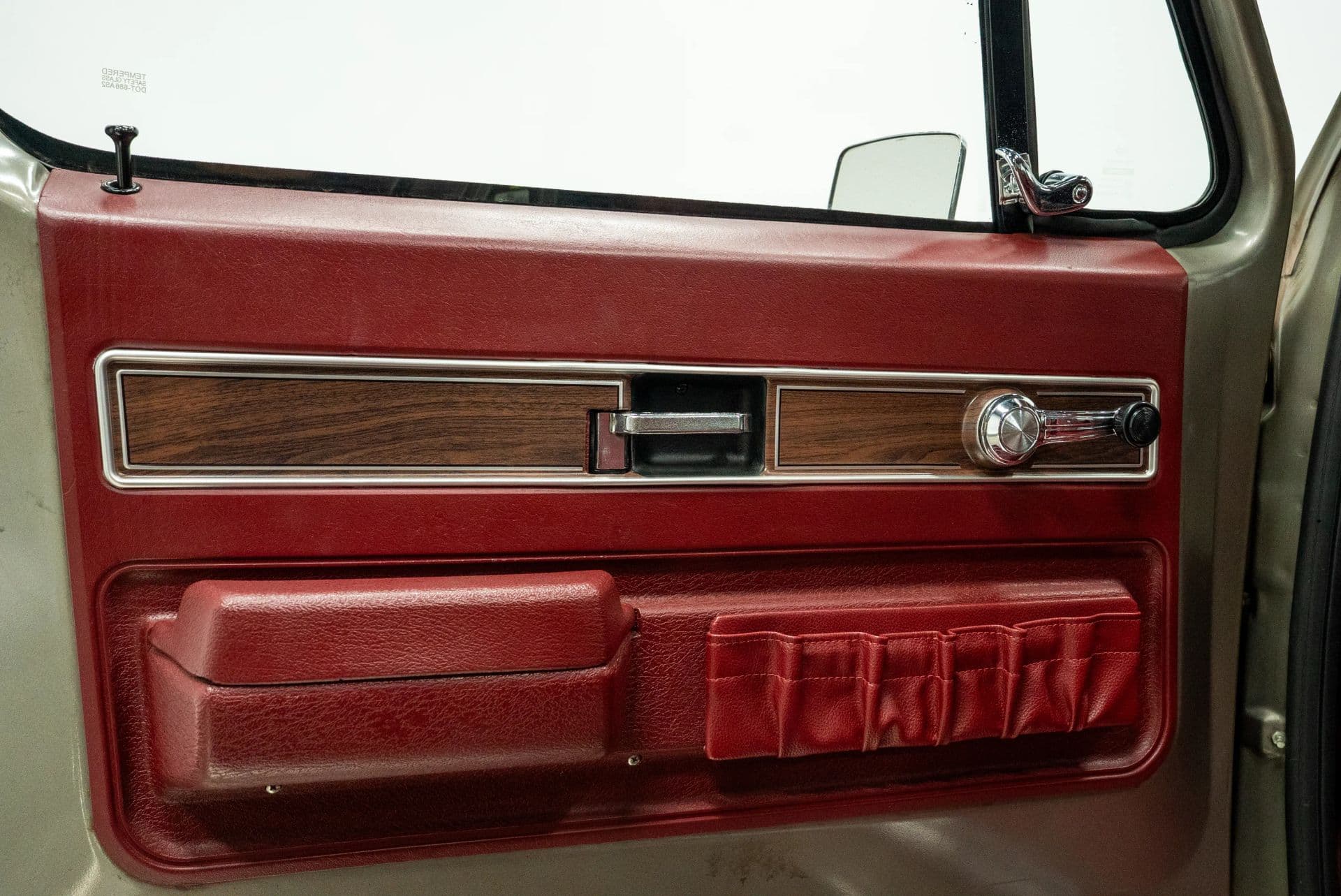 1975 Chevrolet C10 - thumbnail 39