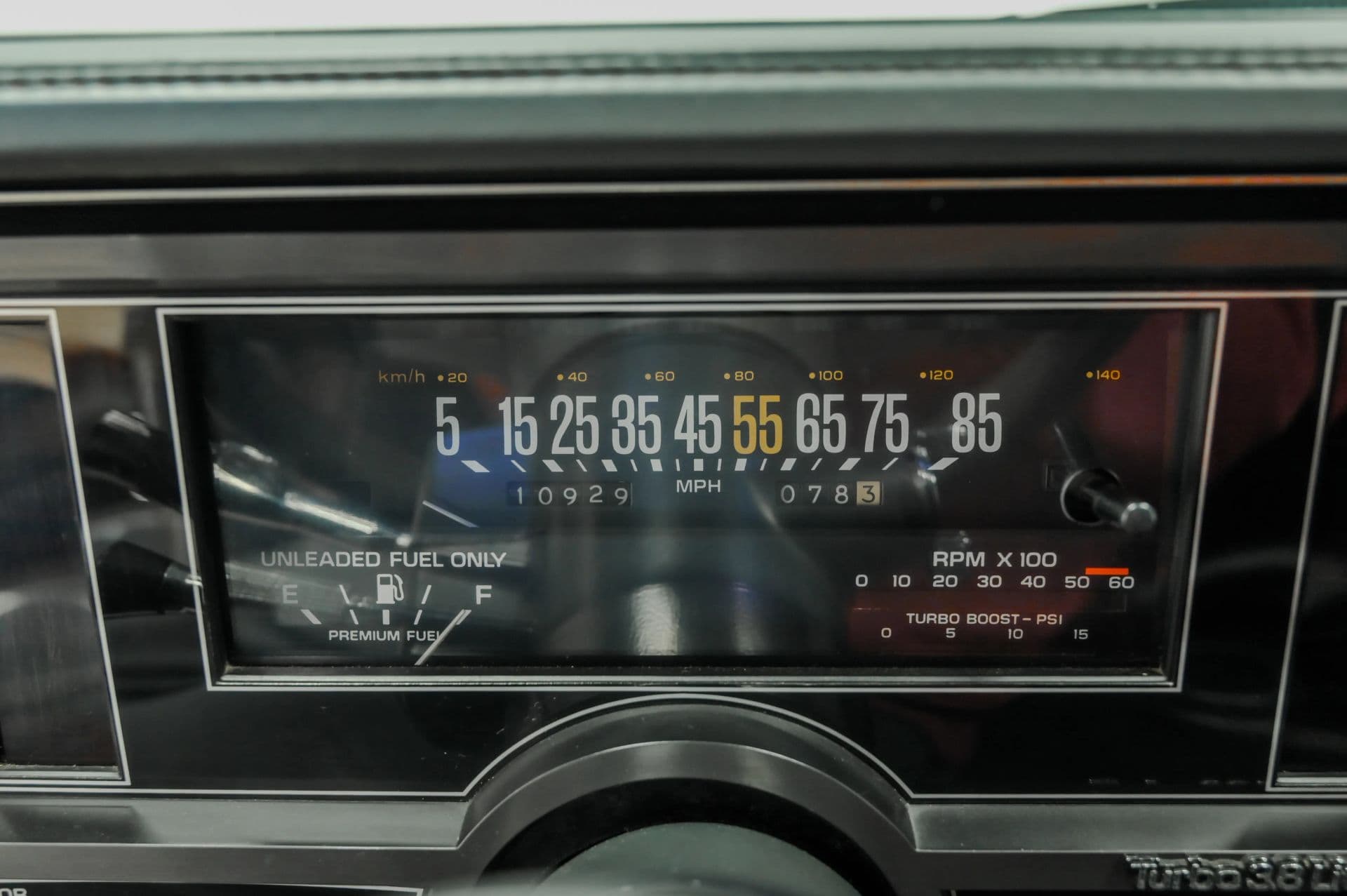 1987 Buick Grand National - thumbnail 35