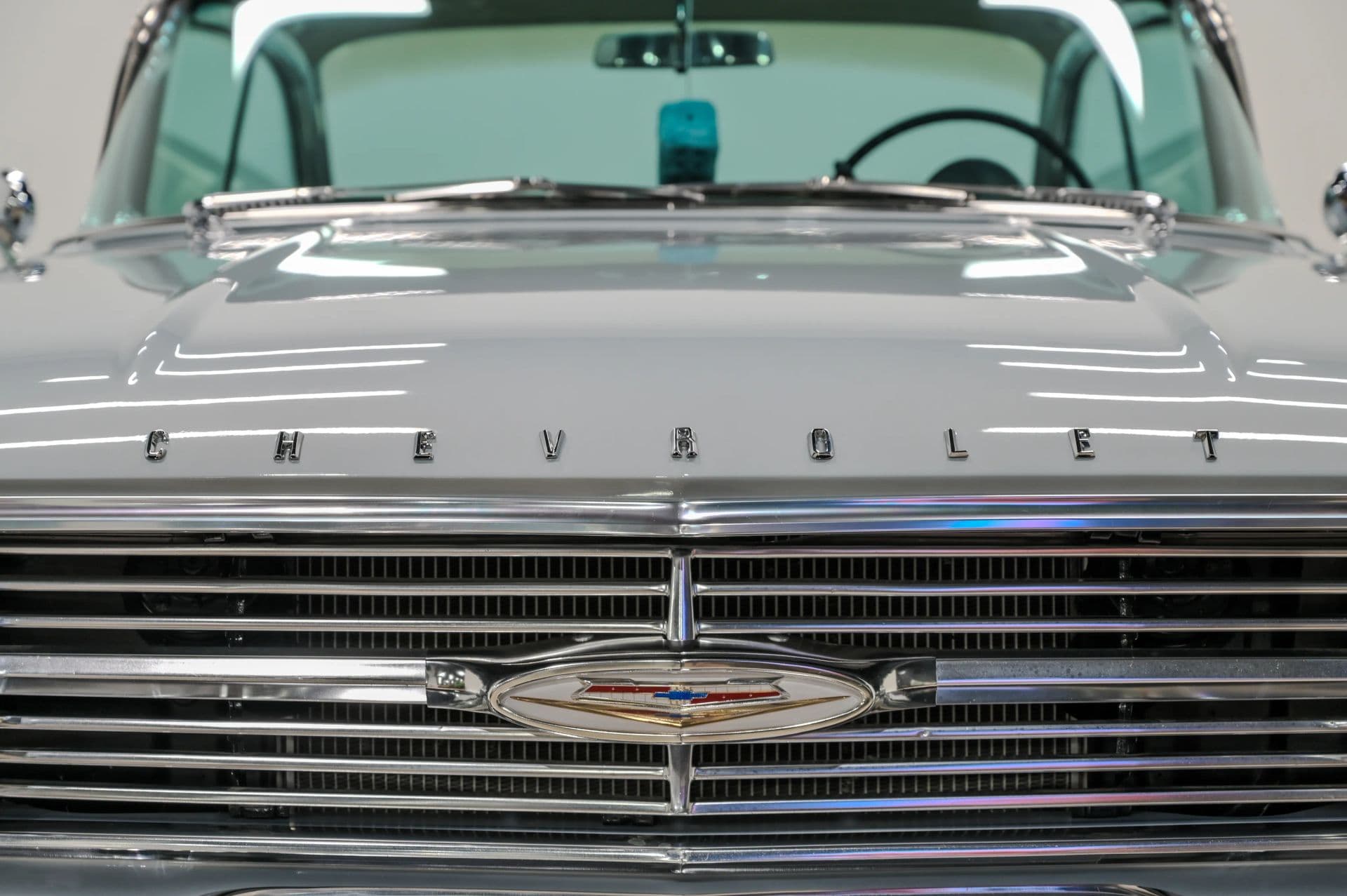 1960 Chevrolet Impala - thumbnail 17