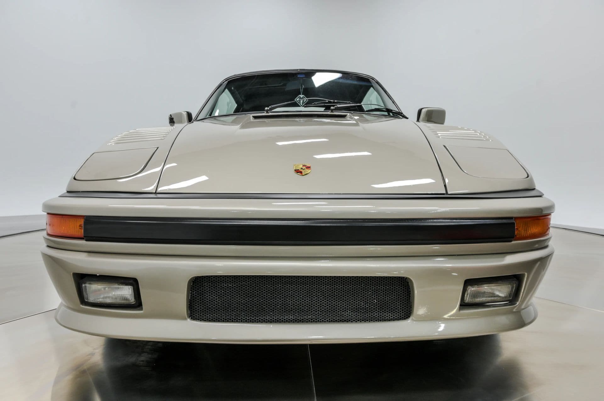1969 Porsche 911 - thumbnail 18