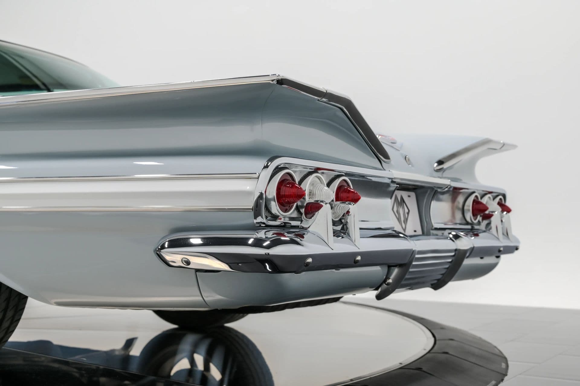 1960 Chevrolet Impala - thumbnail 28