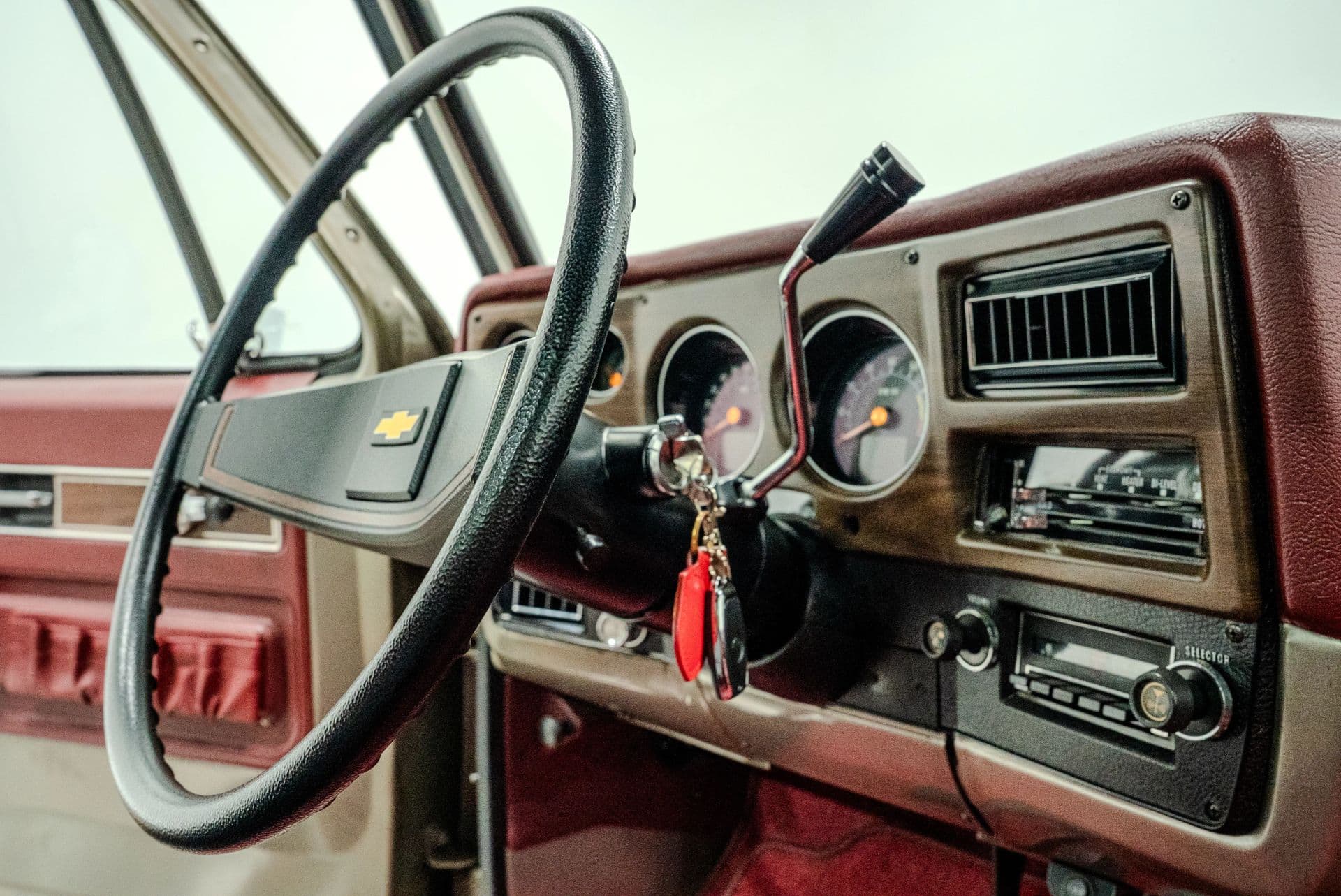 1975 Chevrolet C10 - thumbnail 43
