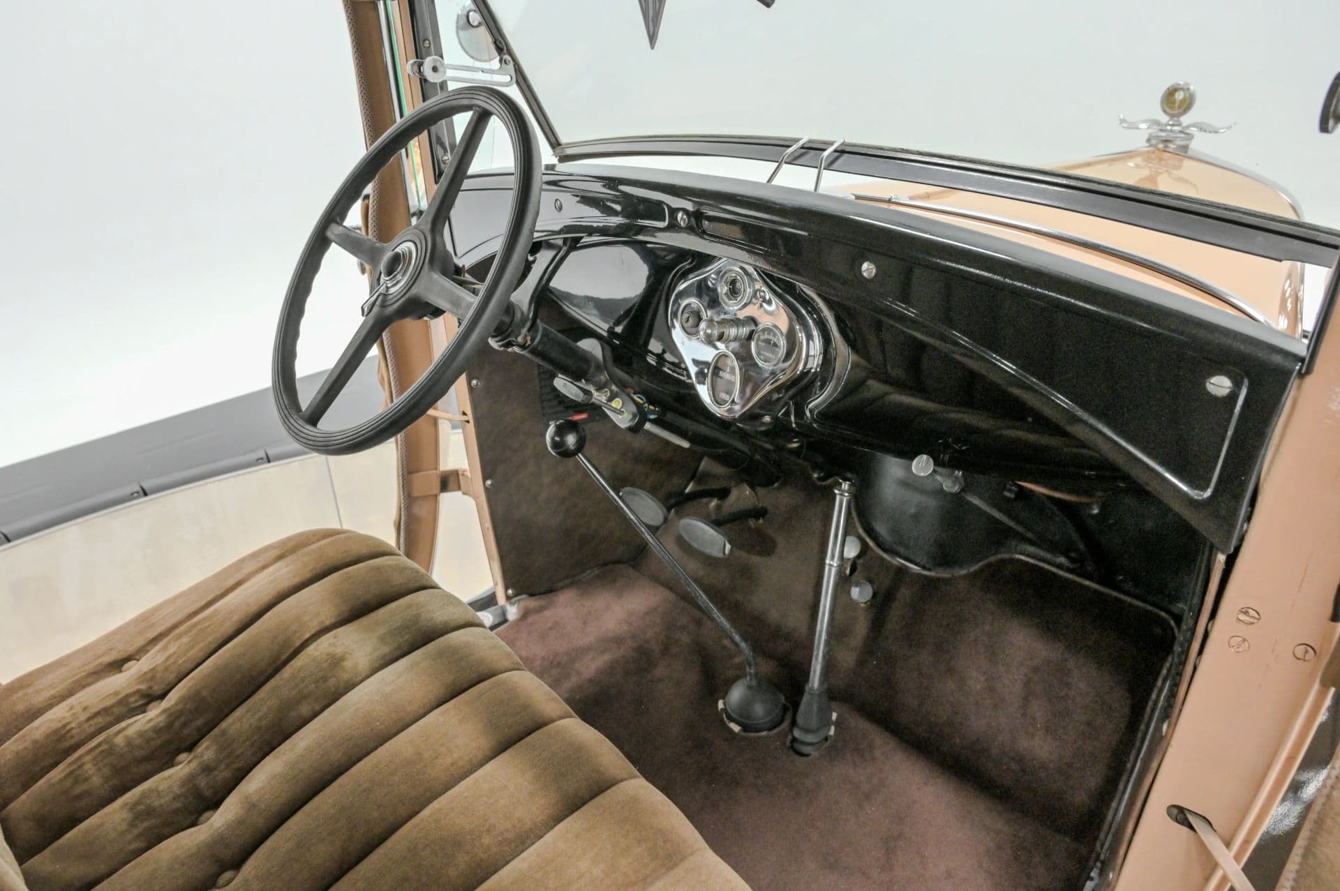 1930 Ford Model A - thumbnail 40