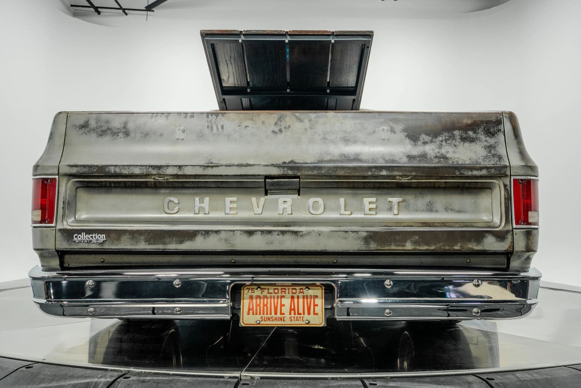1975 Chevrolet C10 - thumbnail 58