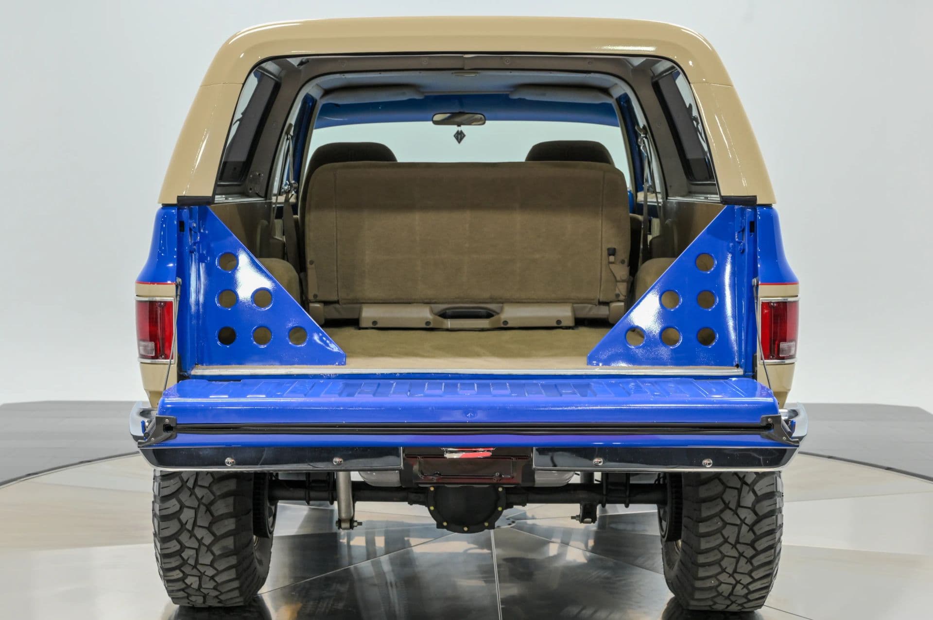 1987 Chevrolet Blazer K5 Sierra 2D SUV 4WD - thumbnail 33