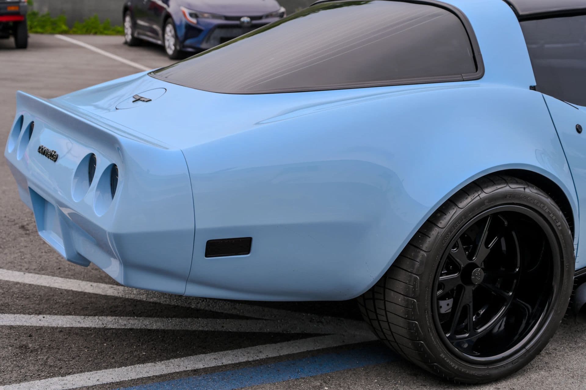 1981 Chevrolet Corvette 2D Coupe - thumbnail 24