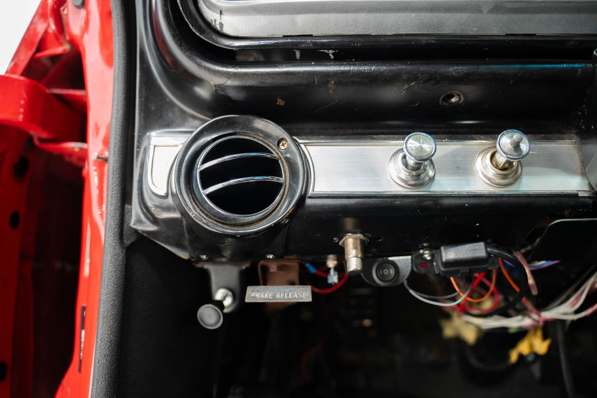 1966 Chevrolet Impala S - thumbnail 51