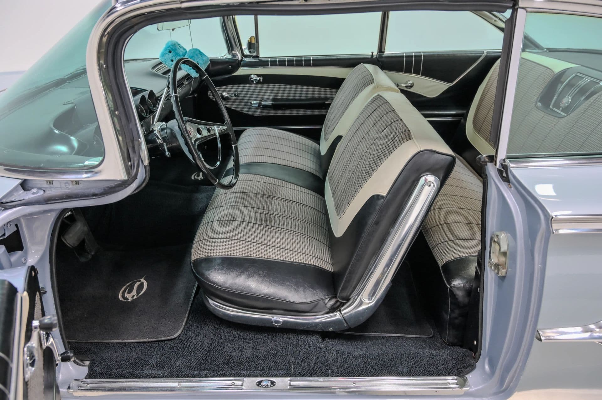 1960 Chevrolet Impala - thumbnail 39