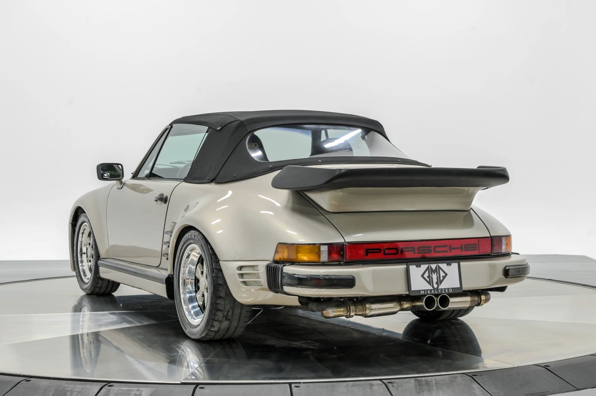 1969 Porsche 911 - thumbnail 5