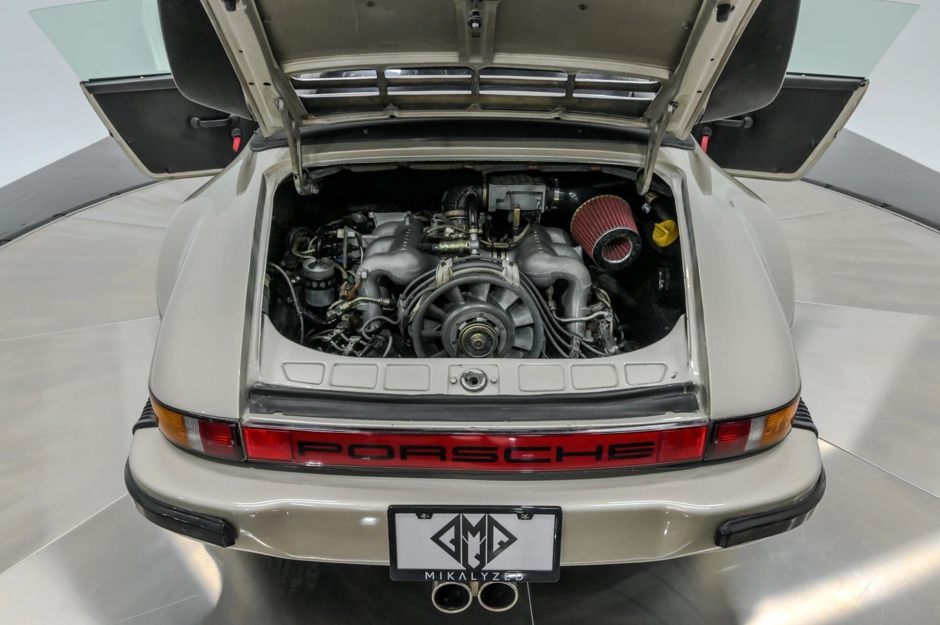1969 Porsche 911 - thumbnail 45