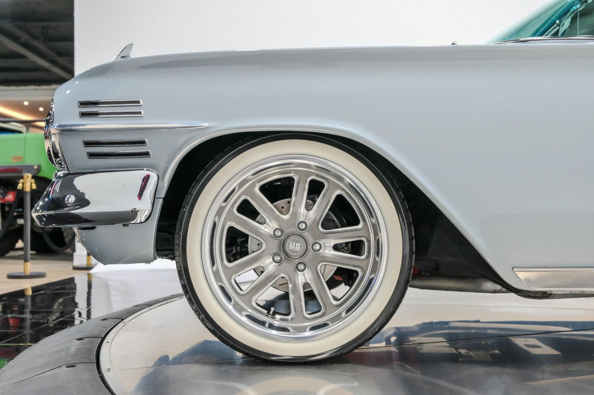 1960 Chevrolet Impala - thumbnail 22