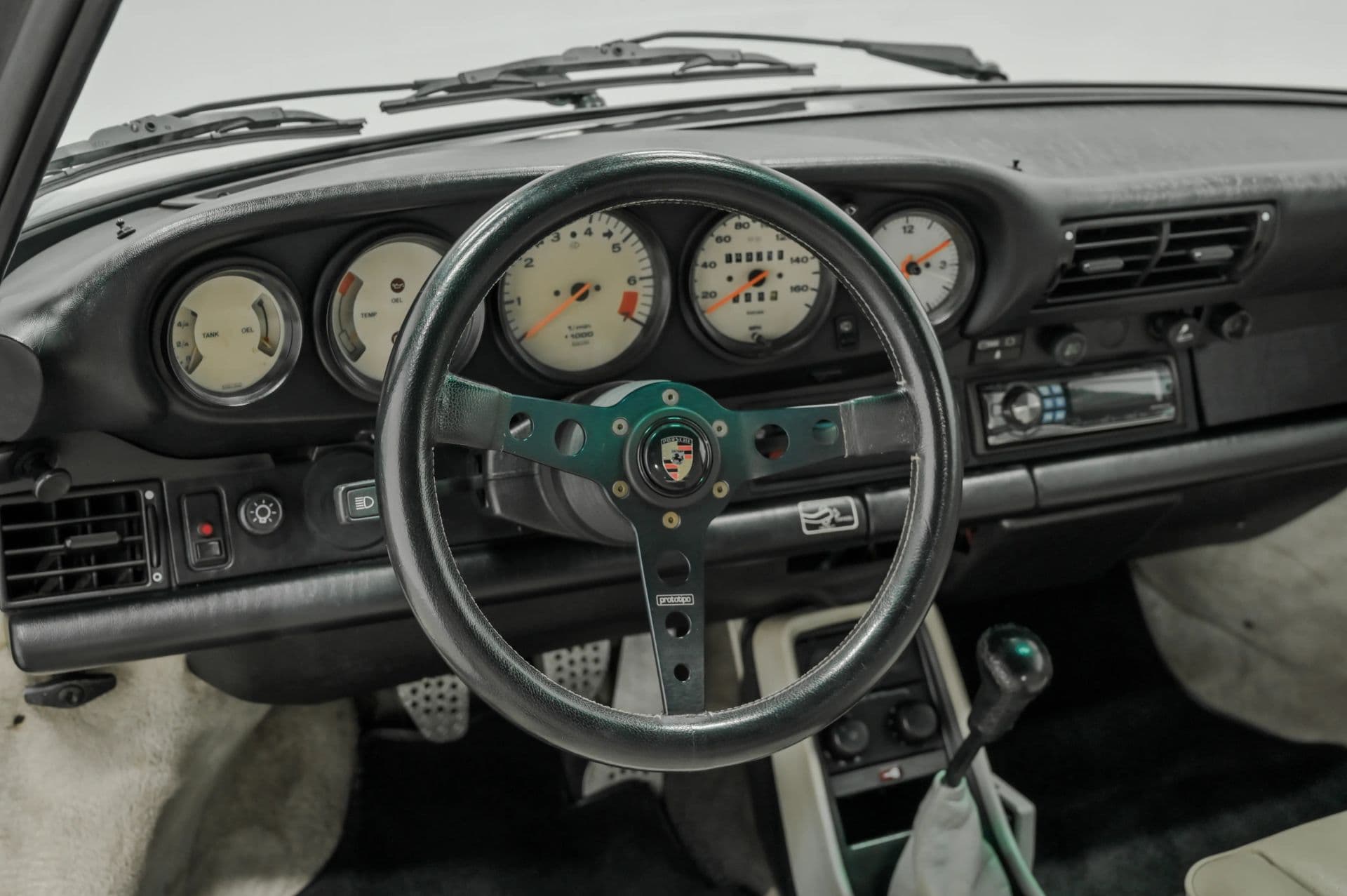 1987 Porsche 911 2D Cabriolet - thumbnail 35