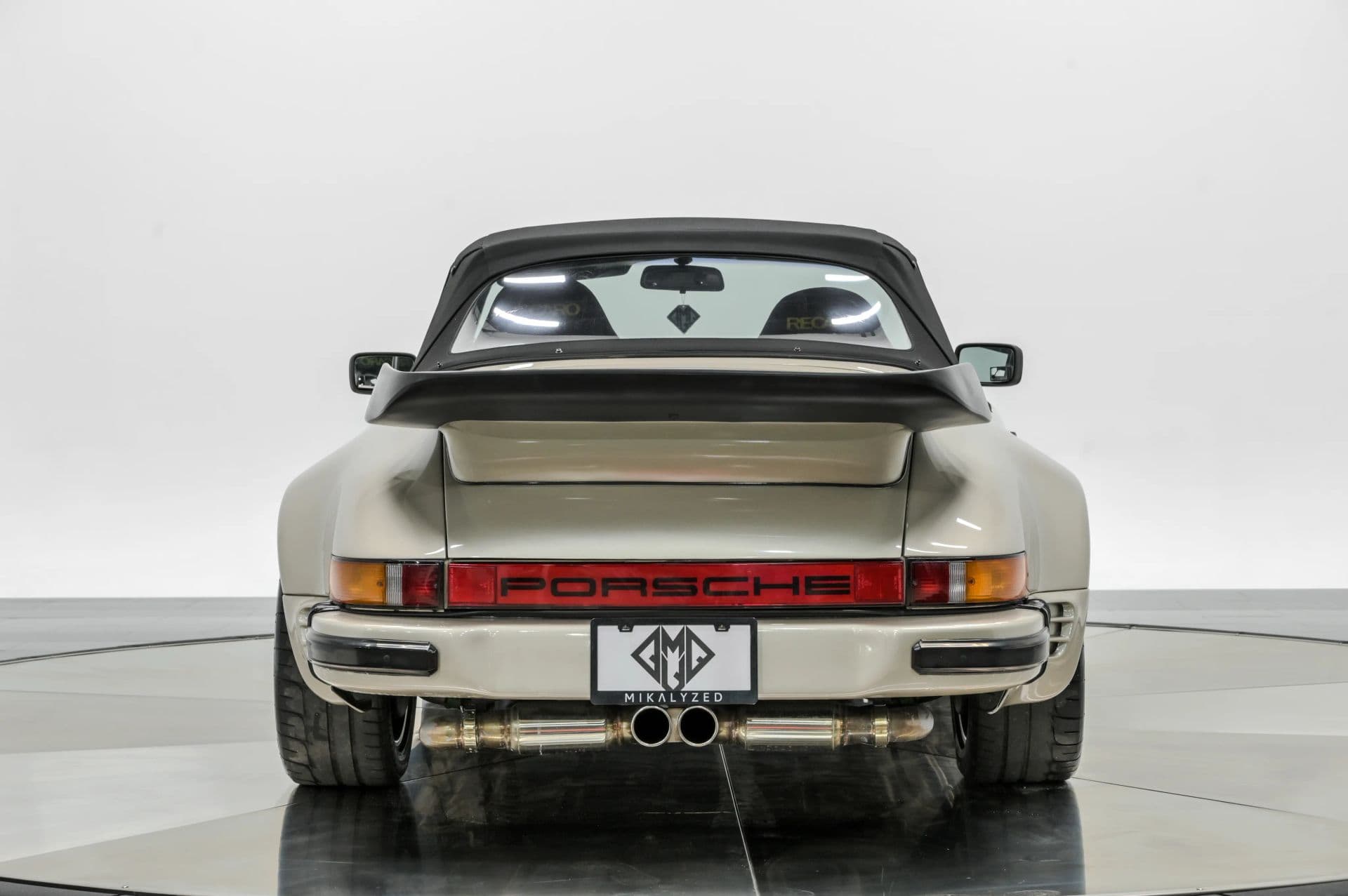 1969 Porsche 911 - thumbnail 6