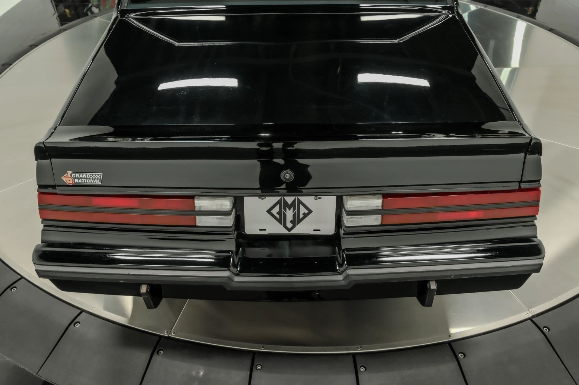 1987 Buick Grand National - thumbnail 26