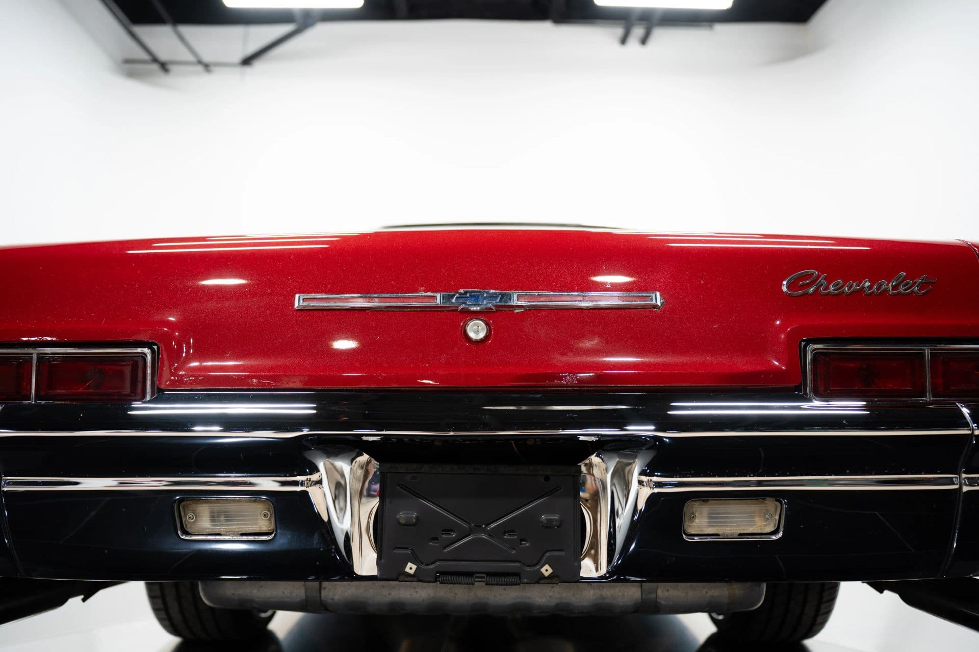 1966 Chevrolet Impala S - thumbnail 11