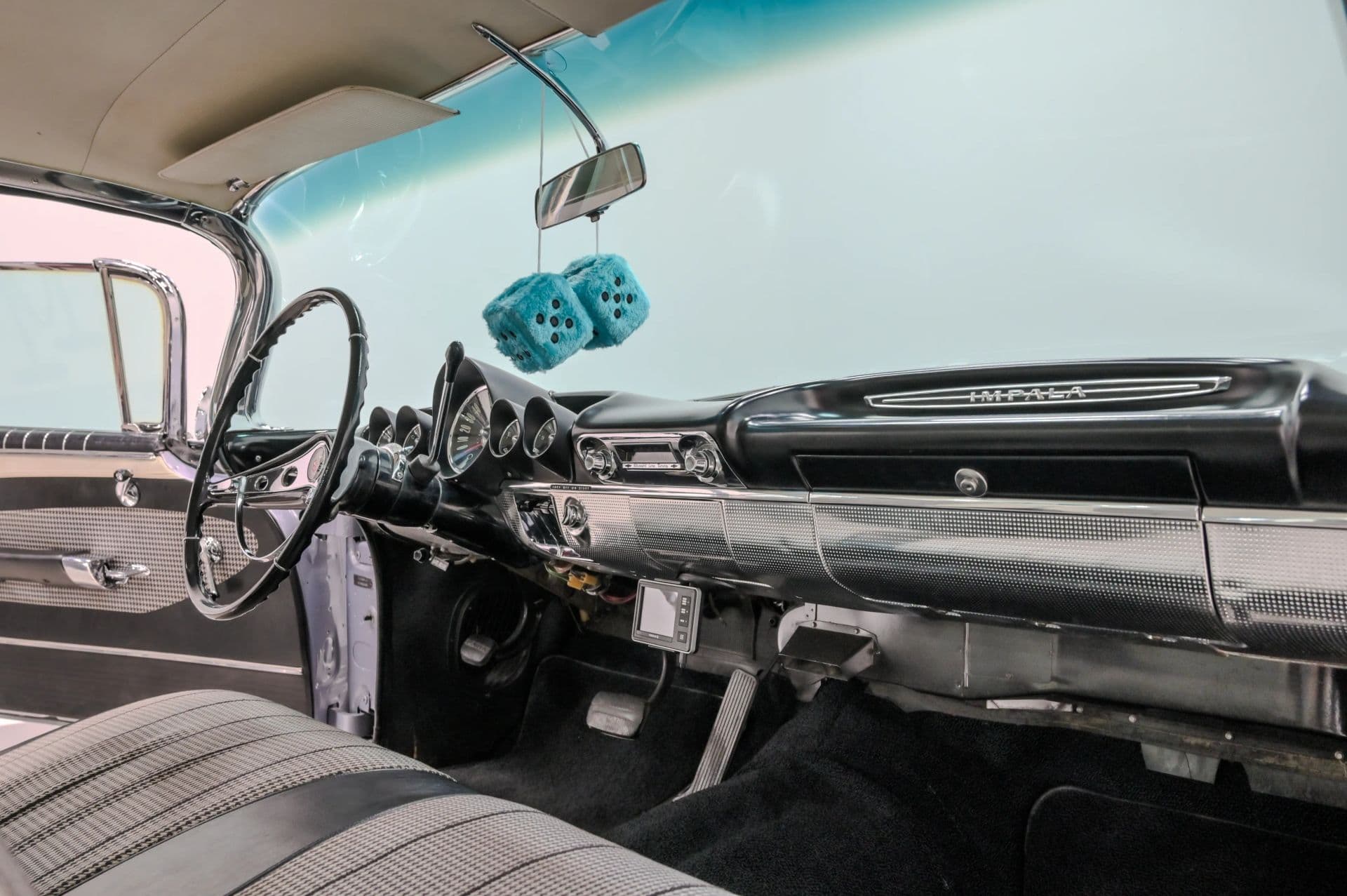 1960 Chevrolet Impala - thumbnail 47