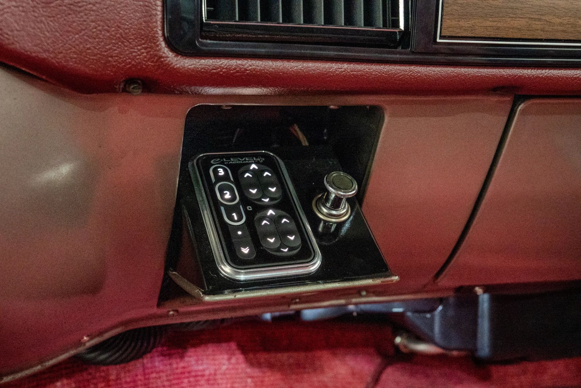 1975 Chevrolet C10 - thumbnail 44