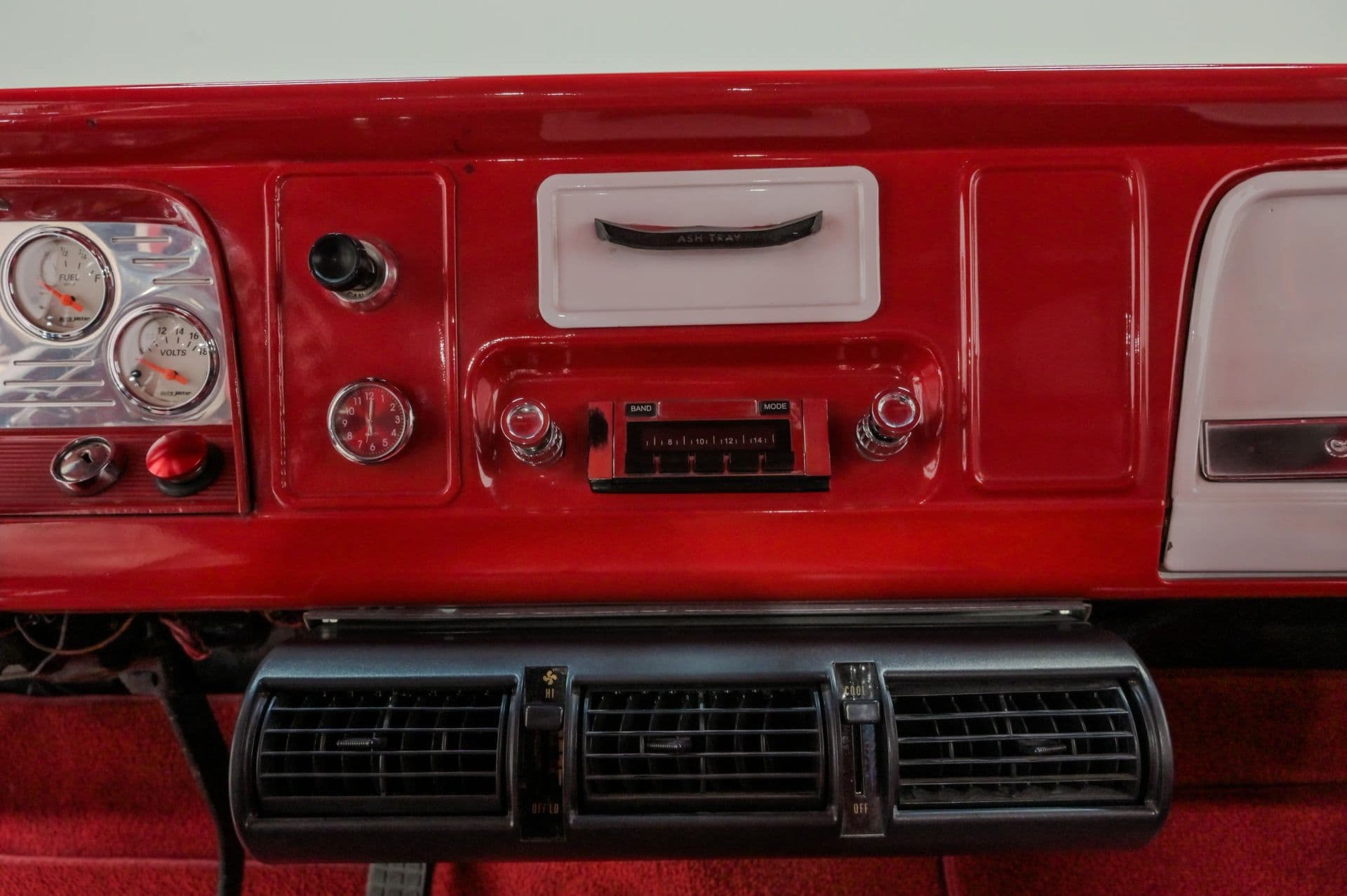 1965 Chevrolet C10 - thumbnail 39