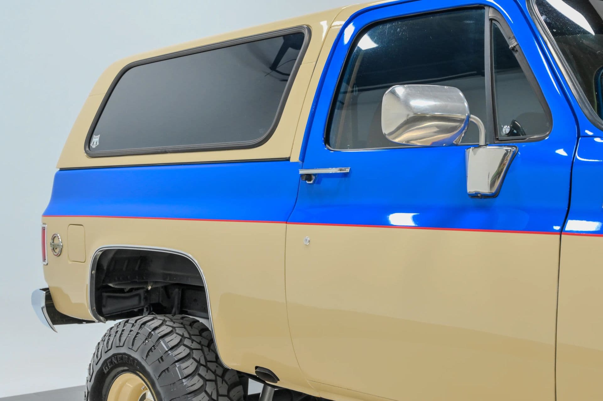 1987 Chevrolet Blazer K5 Sierra 2D SUV 4WD - thumbnail 31