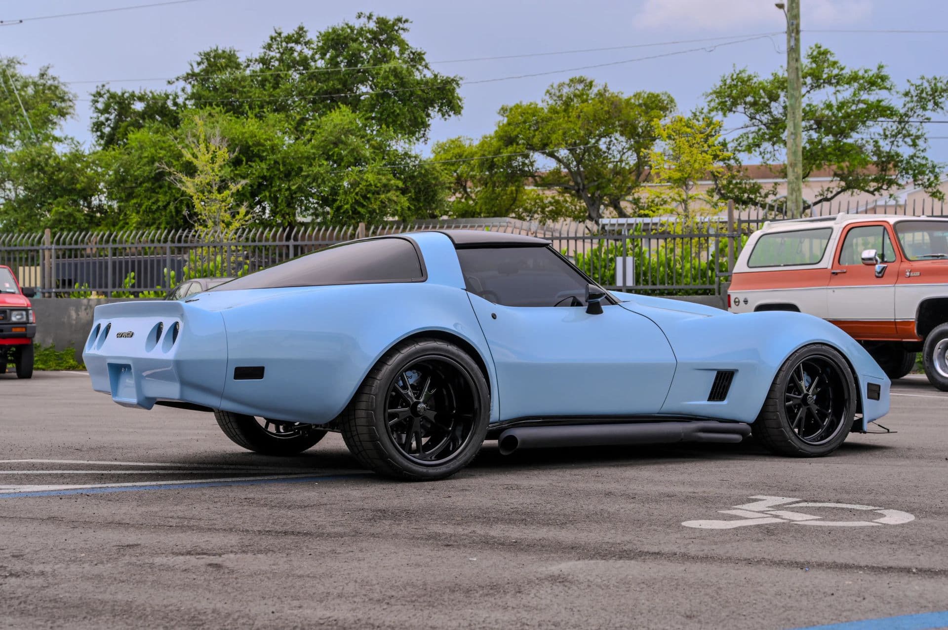 1981 Chevrolet Corvette 2D Coupe - thumbnail 8
