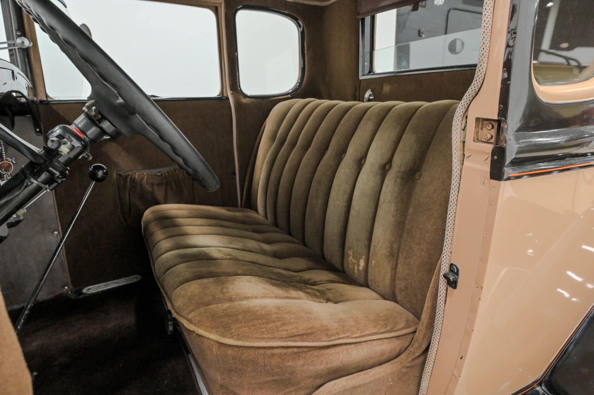 1930 Ford Model A - thumbnail 35