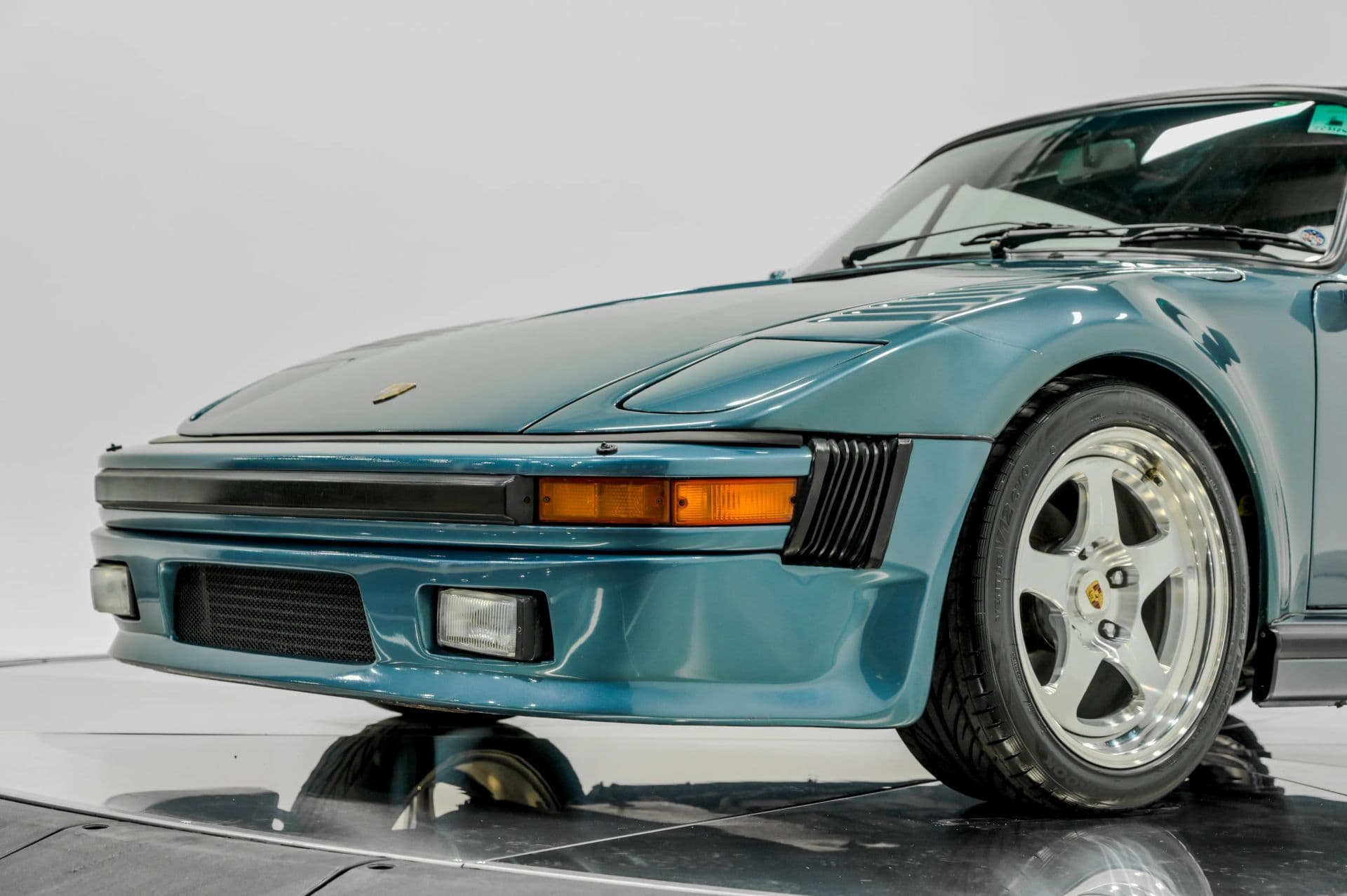 1987 Porsche 911 2D Cabriolet - thumbnail 13