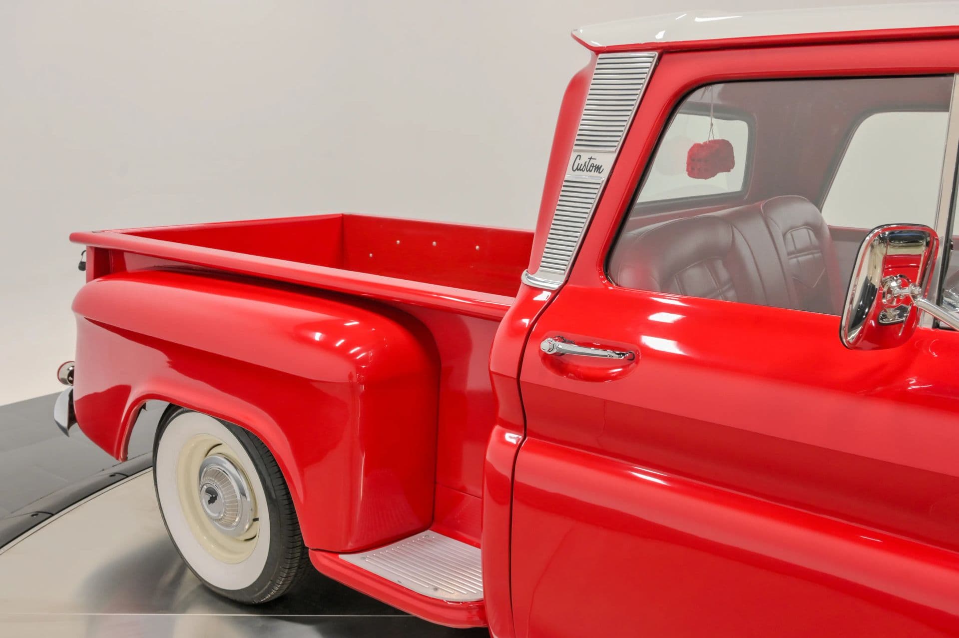 1965 Chevrolet C10 - thumbnail 30