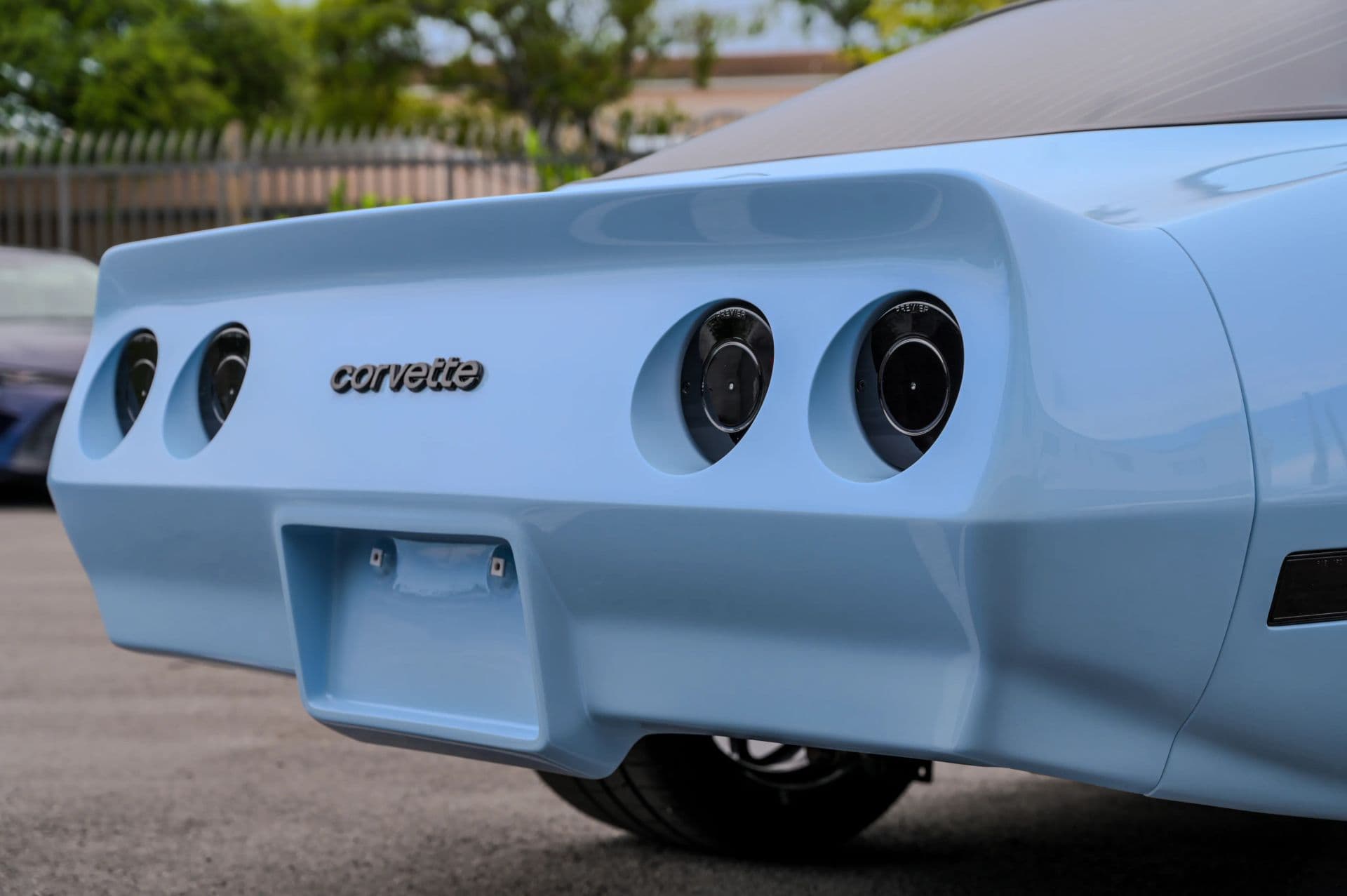 1981 Chevrolet Corvette 2D Coupe - thumbnail 23