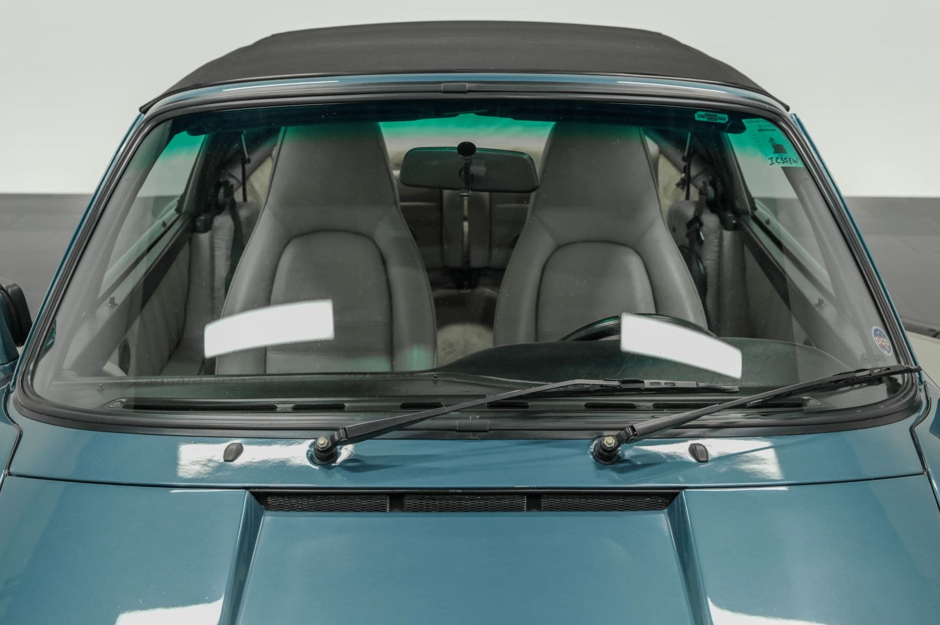 1987 Porsche 911 2D Cabriolet - thumbnail 19