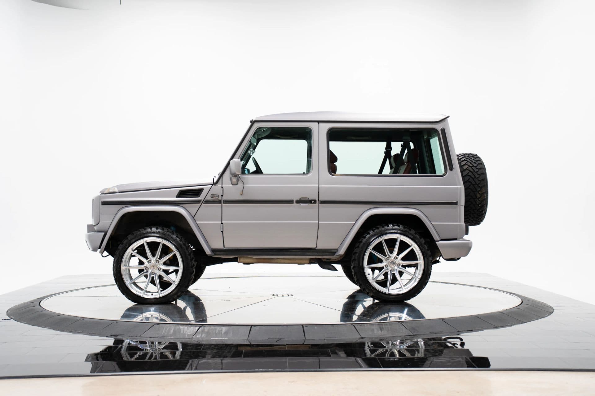 1991 Mercedes-Benz G Wagon - thumbnail 3
