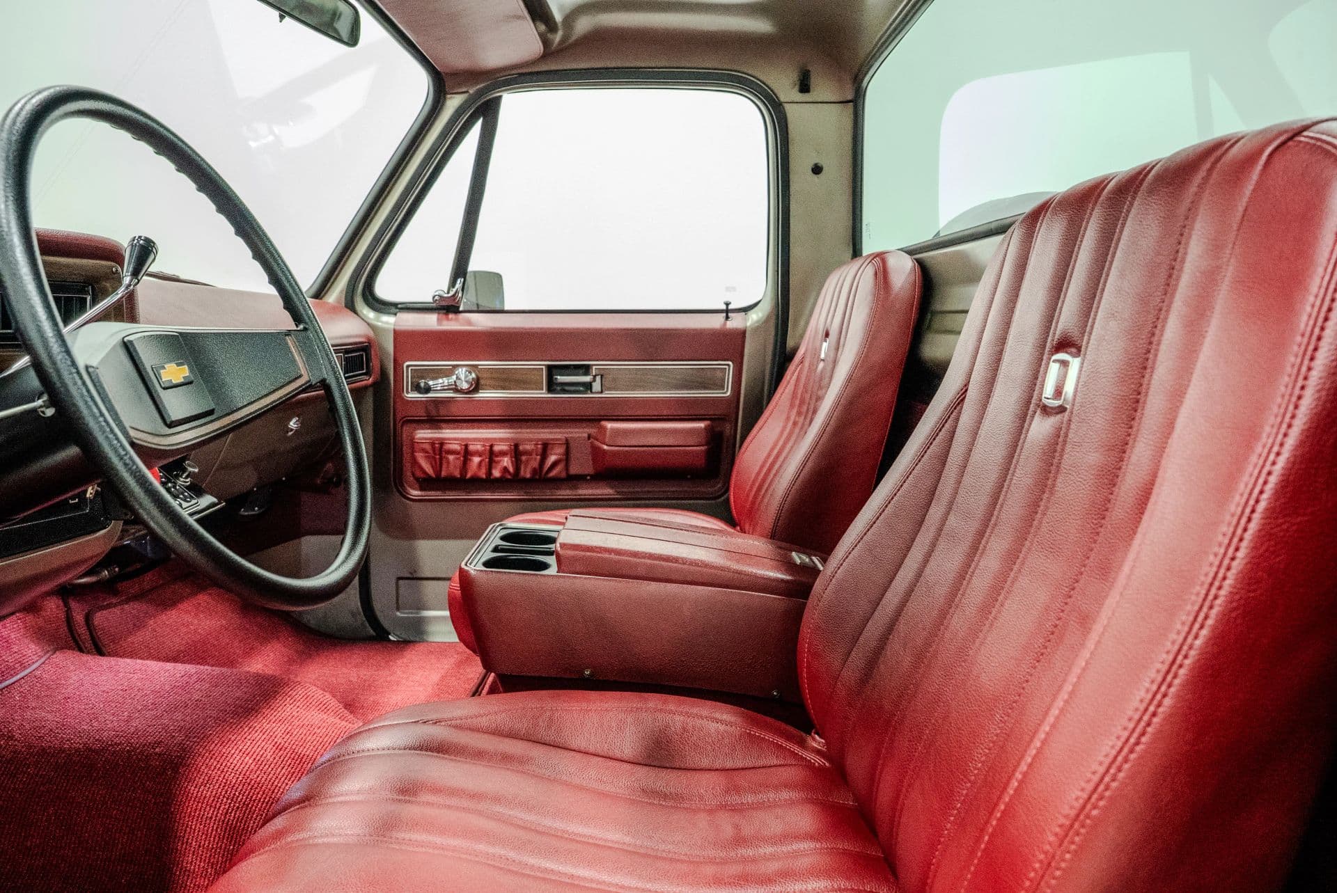 1975 Chevrolet C10 - thumbnail 48