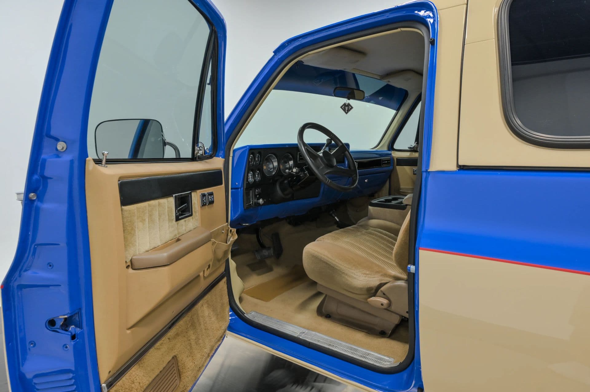 1987 Chevrolet Blazer K5 Sierra 2D SUV 4WD - thumbnail 35