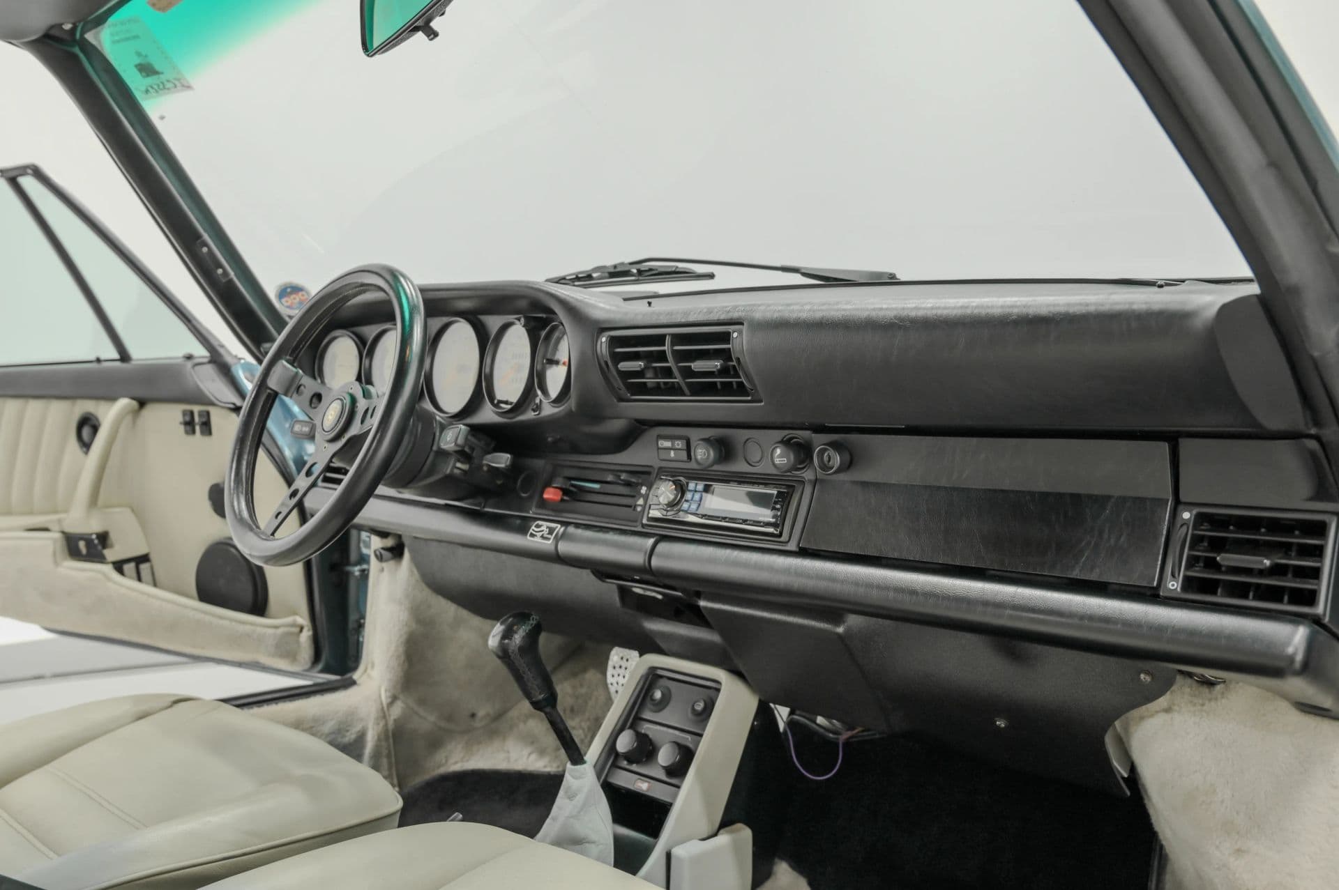 1987 Porsche 911 2D Cabriolet - thumbnail 40