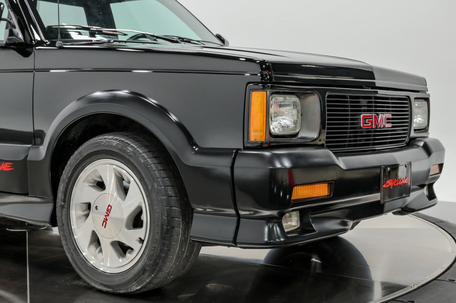 1991 GMC Sonoma SLS Reg Cab 4WD - thumbnail 16