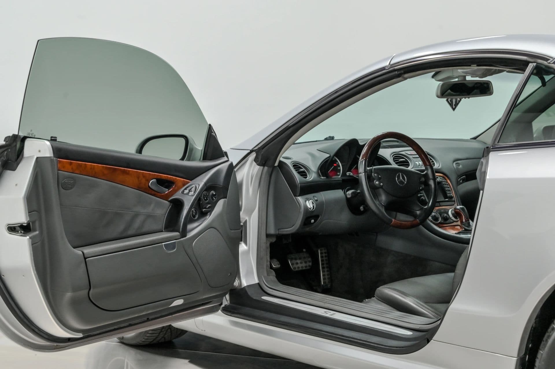 2003 Mercedes-Benz SL-Class SL 500 Roadster 2D - thumbnail 30