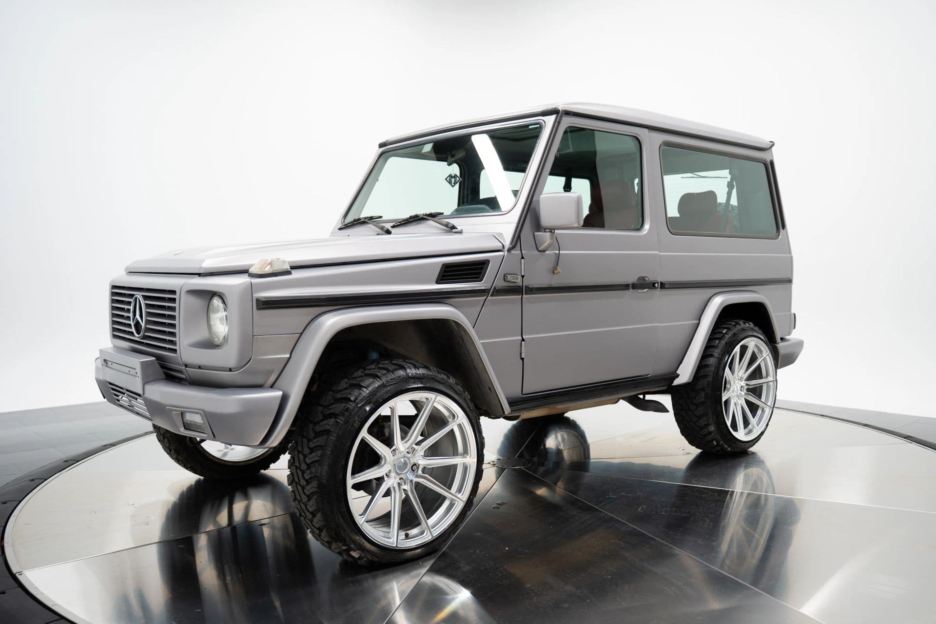 1991 Mercedes-Benz G Wagon - thumbnail 2